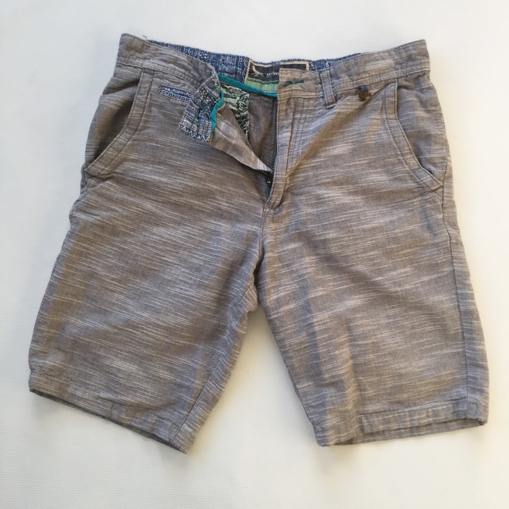 Modern Amusement Slim Fit Heathered Gray Shorts 32